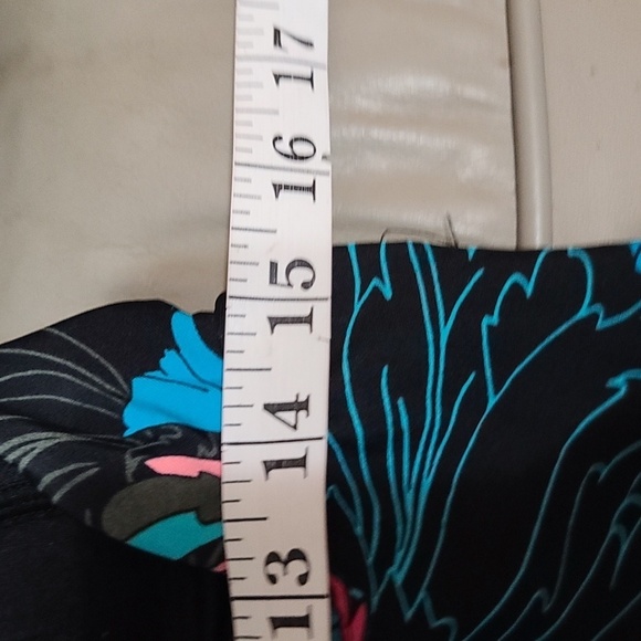 Time And True Womens Swimsuit Halter Bra Colorful Floral Sz XL-16/18 EUC - Picture 7 of 8